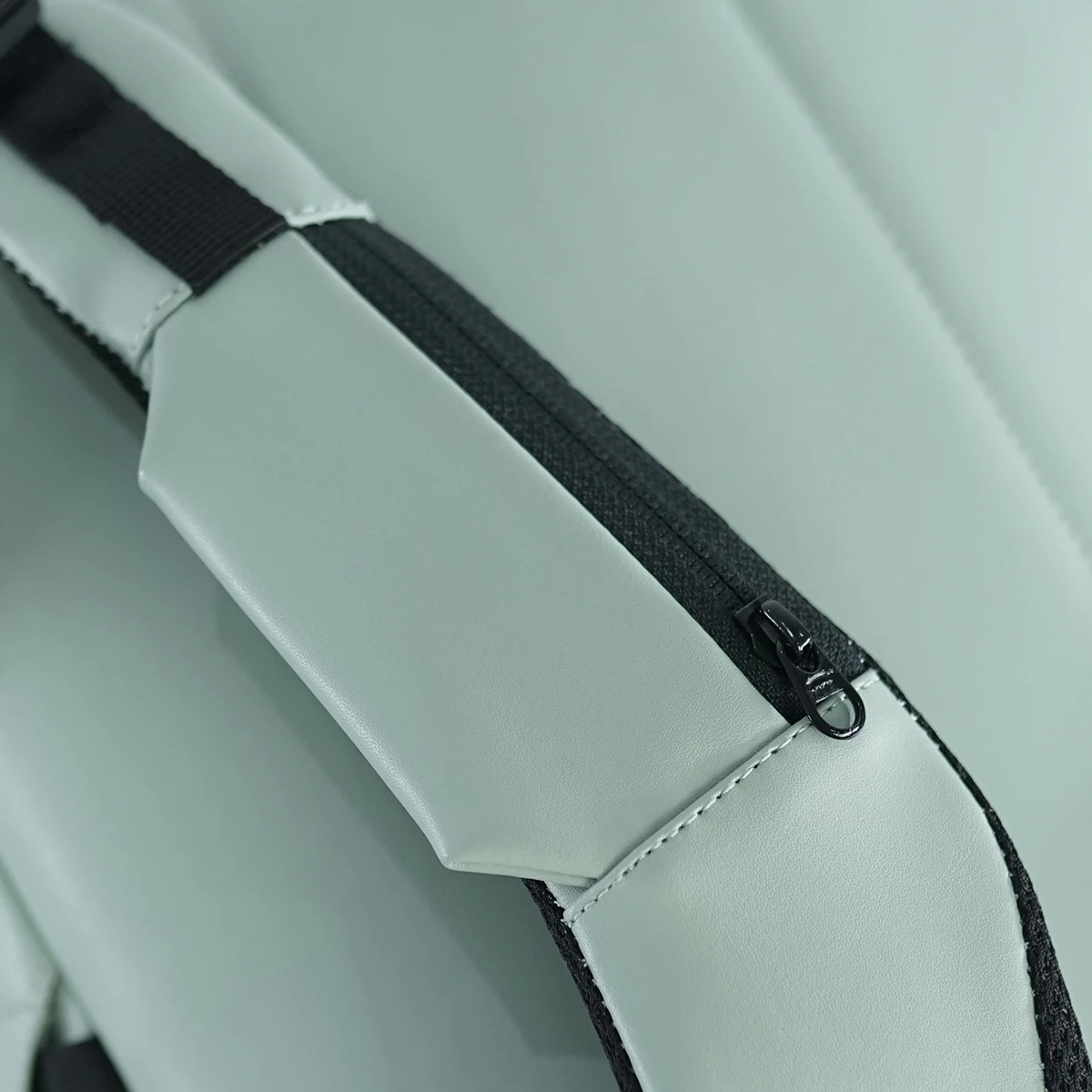 M1 70427 - LT. Chicory - Image 12