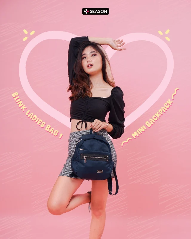 Tampil simple tapi tetap kece dengan Mini Backpack dari Seasonbags! Pas banget buat nemenin aktivitas harian kamu, dari kuliah, hangout, sampai jalan-jalan santai. 😍

Mini, ringan, tapi muat banyak barang penting kayak dompet, HP, charger, dan makeup favoritmu! Plus, bikin kamu makin bebas mix & match outfit! 🌈

 Upgrade gaya kamu dengan Mini Backpack dari Seasonbags! Yuk, pilih favoritmu sekarang~

Available at:
WEBSITE: [www.season.co.id]
(use code "BYEONGKIR" buat dapetin FREE ONGKIR*)
Shopee : SEASONGIRLSLIFEID
Tokopedia : OFFICIALSEASONBAGS
For the further Information 085559053302 (whatsapp)

#SeasonBags #SeasonSisters #TasWanita #Backpack #MiniBackpack #tassekolah